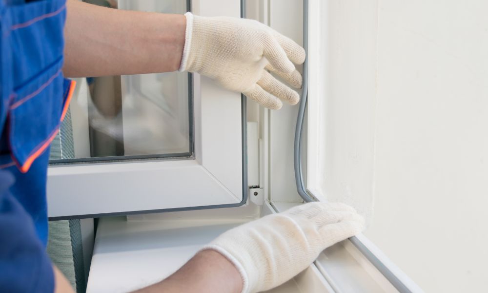 5 Possible Reasons Your Windows Won’t Stay Up